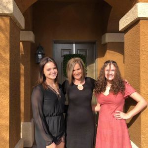 Meet your Posher, Marian